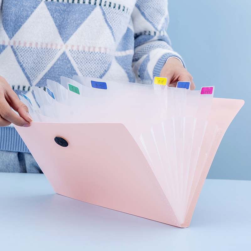 1 student file folder with cut - Tech Accessories Organizer のレビューと価格