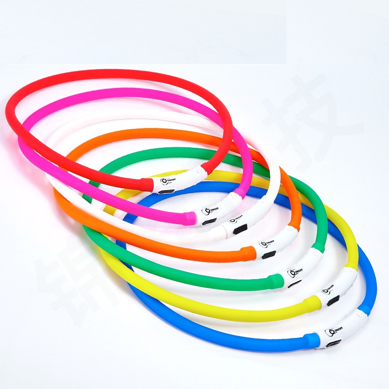 Silicone LED Dog Collar Rechar - Tech Dog Accessories のレビューと価格