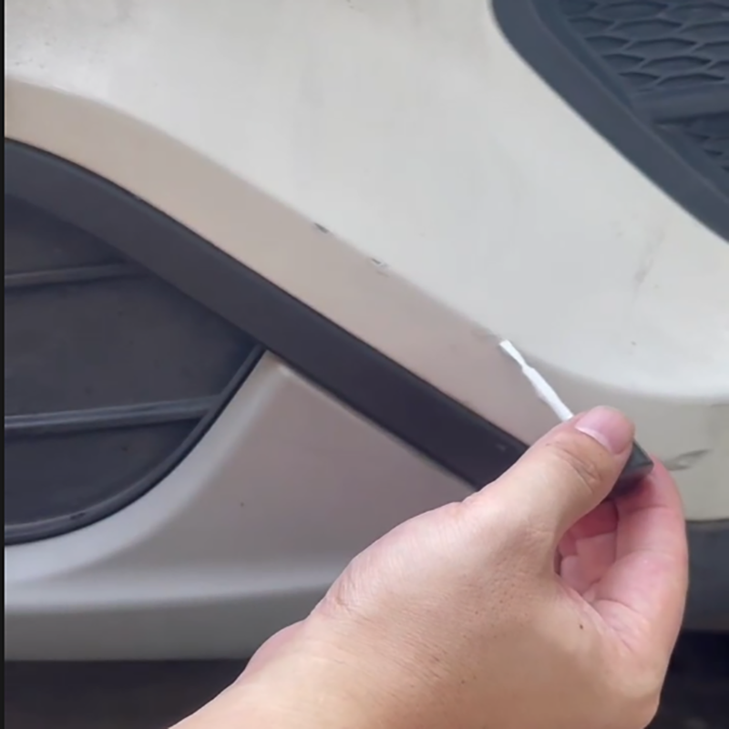 Car Touch-Up Paint Kit (with b - Tech Accessories Store のレビューと価格