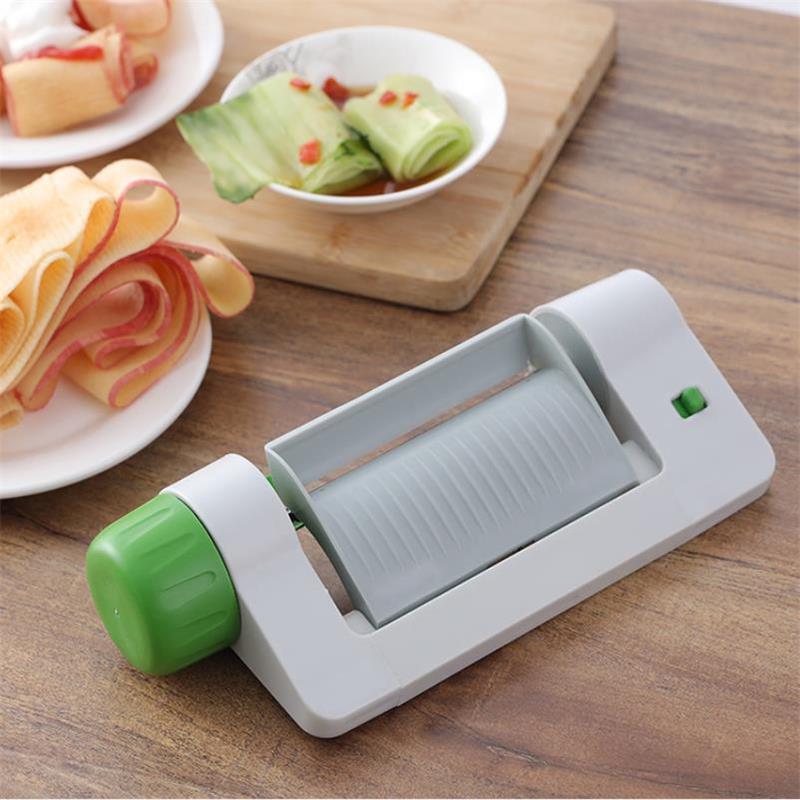 New Plastic Apple Pear Slicer  - Tech Accessories And Gadgets のレビューと価格