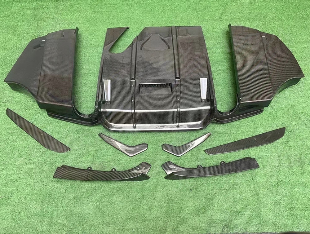 JCYECF Carbon Fiber For BMW 3  - M Tech Auto Accessories のレビューと価格