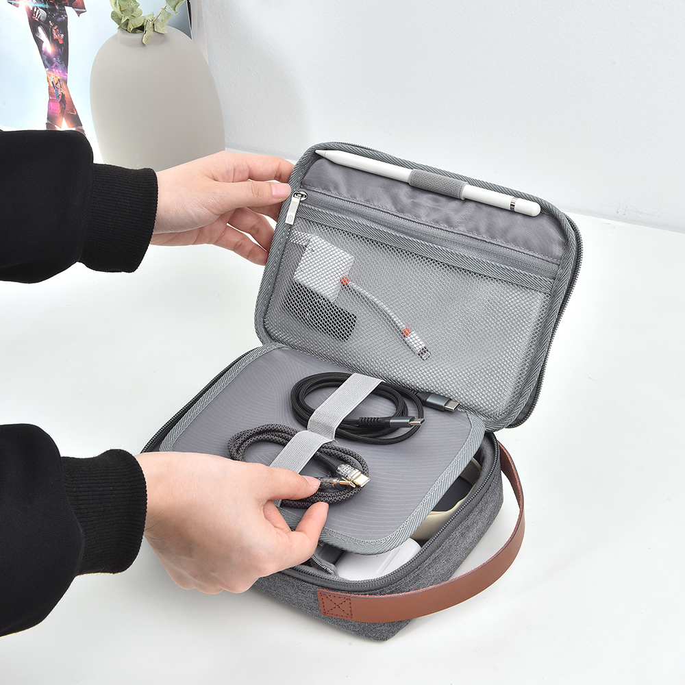 WiWU Travel Electronic Organiz - Tech Accessories Bag のレビューと価格